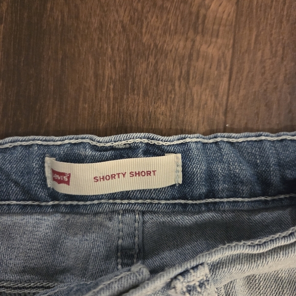 Levi's Light Blue Kids Denim Shorts - Picture 4 of 4